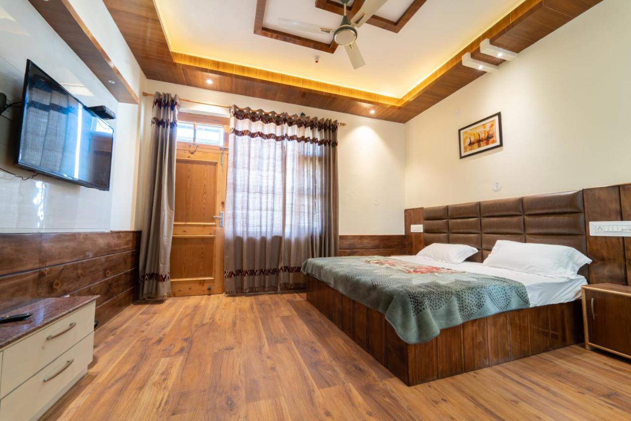 Mathan View Homestay - 3Min Drive To Kullu-Manali Airport Shamshi Екстер'єр фото